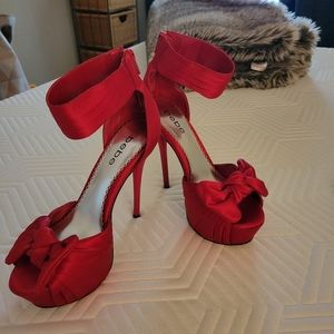 Bebe Satin Red Platform Stilettos Sz 8